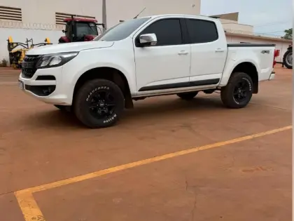 S10 LT 17/18 DIESEL 4X4 AUTOMATICA