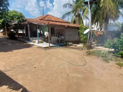 Casa ao lado da Padaria real - Próximo a rodoviária
